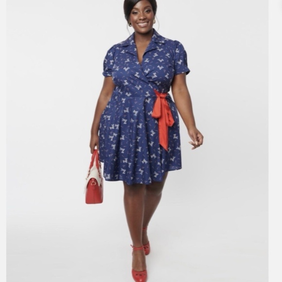 UNIQUE VINTAGE Retro Holiday Party Christmas Dog + Cand Canes Wrap Dress - Picture 4 of 10